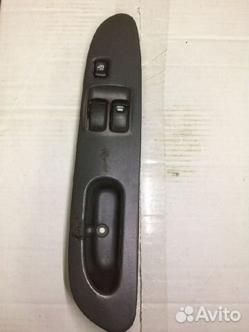 Блок управления стеклоподъемниками правый Mitsubis