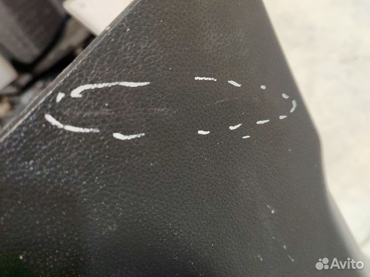 Накладка стойки правая Kia K5 2021