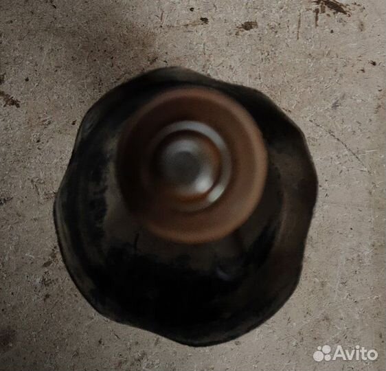 Амортизатор задний правый Kia Spectra 2001-2011