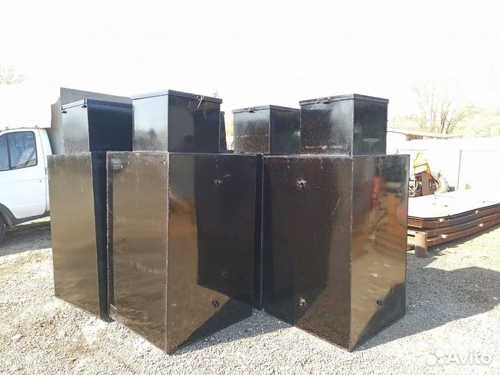 Металлический кессон для скважины