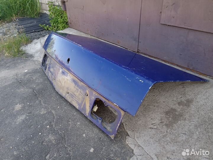 Задния крышка багажника на ваз 2110