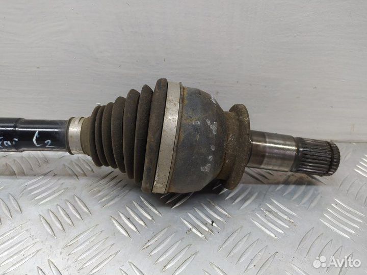 Полуось задняя (приводной вал, ШРУС) Land Rover Range Rover Velar 2018