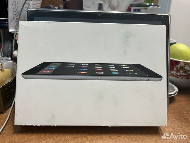 iPad mini 1 на 16gb