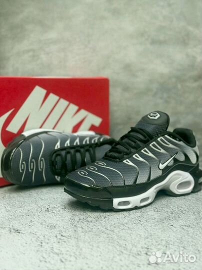 Кроссвоки Nike Air Max Tn Plus