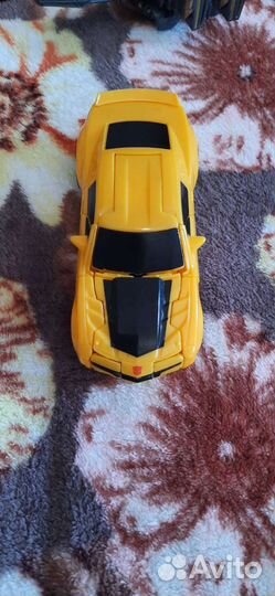 Hasbro роботы Бамбелби и Баррикейд