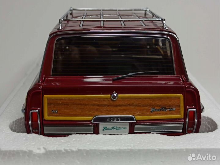 Jeep Grand Wagoneer 1:18 Autoart Раритет