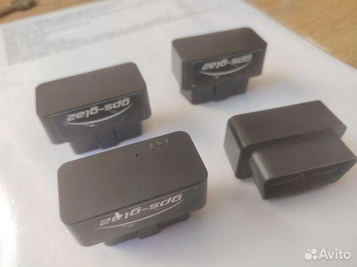 GPS-glaz OBD в диагностический разъём автомобиля