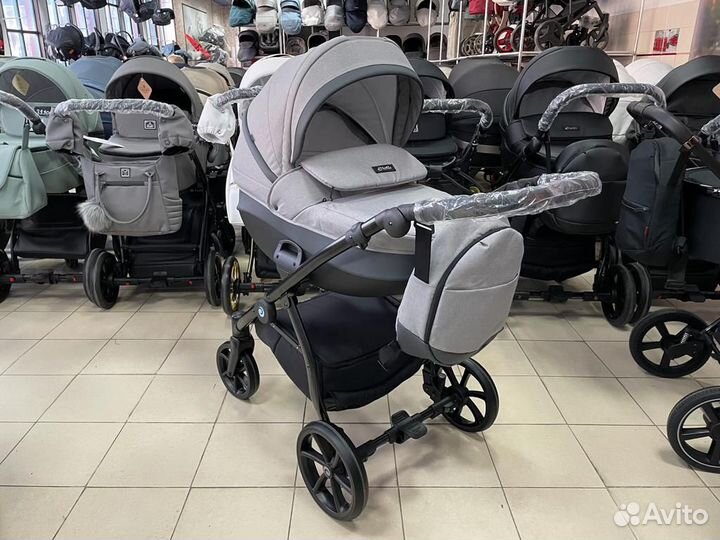 Детская модульная коляска Tutis Nanni 2023 года