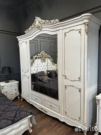 Спальный гарнитур Флоренция в наличии
