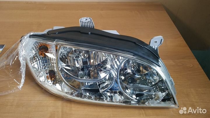 Фара Киа Спектра Kia Spectra