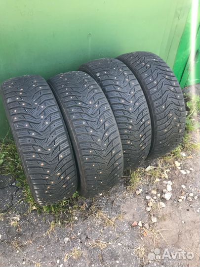 Kumho WinterCraft SUV Ice WS31 215/60 R17 96H