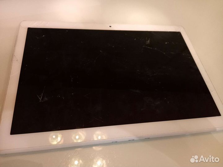 Планшет lenovo на запчасти