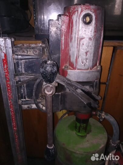 Установка алмазного сверления