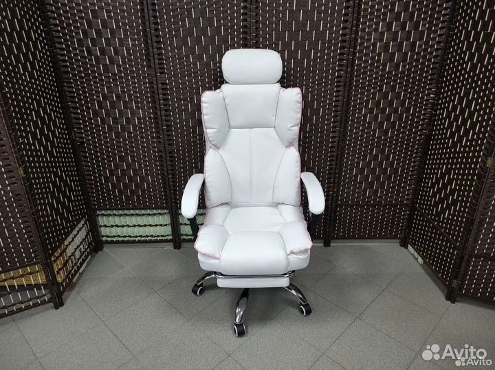 Компьютерное игровое (геймерское) кресло. Новые