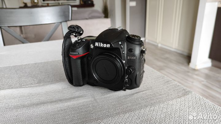 Фотоаппарат Nikon D7000 body