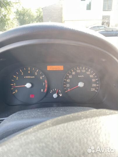 Kia Rio 1.4 МТ, 2007, битый, 238 960 км