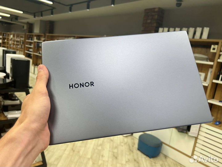 Honor MagicBook 15' 16/512 Gray новый рассрочка