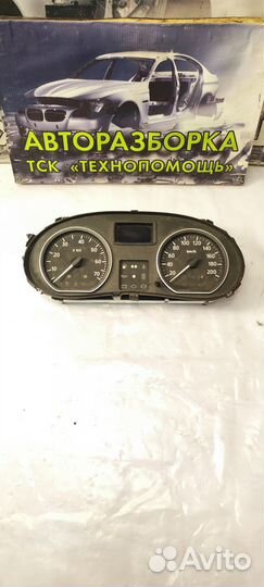 Панель приборов Renault Logan