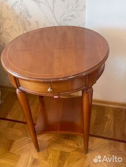 Столик Италия массив