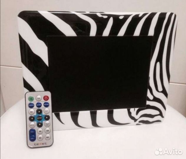 Цифровая фоторамка Texet TF-818z