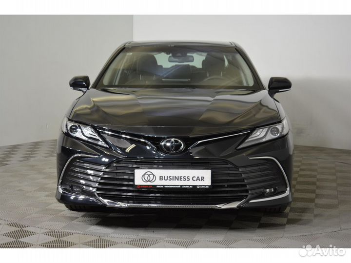 Toyota Camry 2.5 AT, 2023