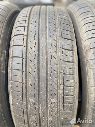 Kumho Solus KH17 215/65 R16 98H