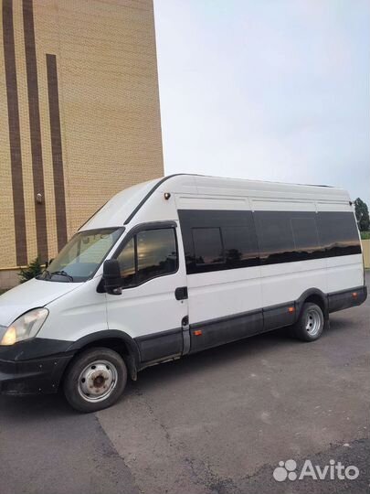 Iveco Daily 3.0 МТ, 2013, битый, 232 500 км