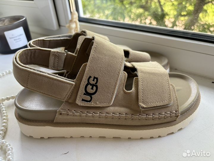 Сандали UGG