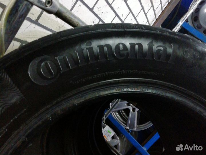 Continental ContiPremiumContact 5 205/60 R16 92H