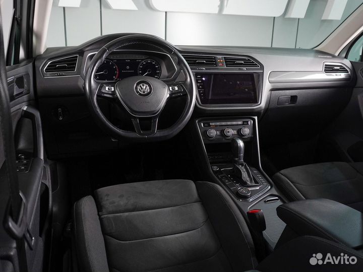 Volkswagen Tiguan 2.0 AMT, 2018, 34 365 км