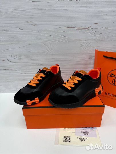 Кроссовки женские hermes