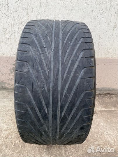 Triangle TR968 265/35 R19