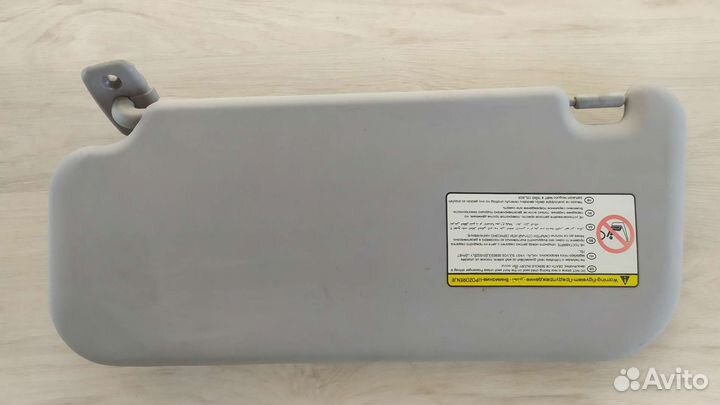 Козырек солнцезащитный на Kia Soul 1