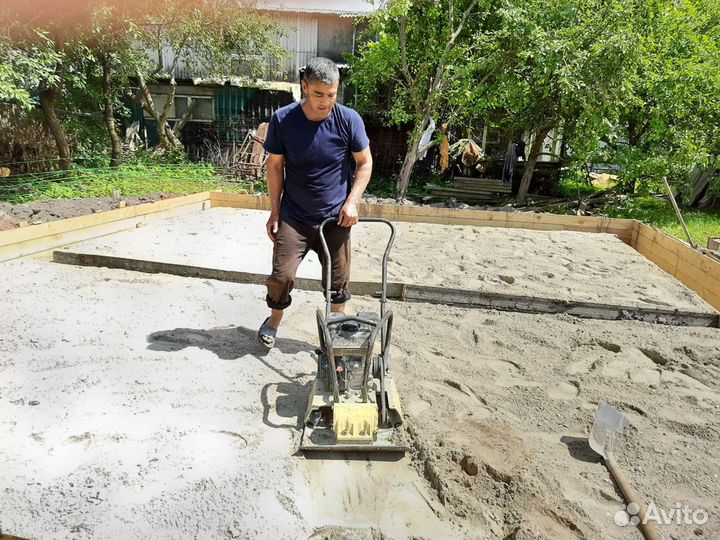 Трамбовка виброплита в аренду 90 кг