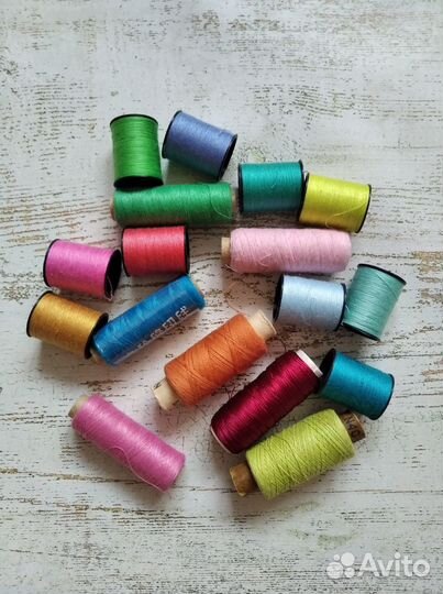 Нитки швейные