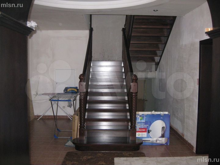 Коттедж 437 м² на участке 20 сот.