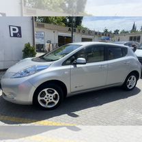 Nissan Leaf AT, 2012, 46 000 км, с пробегом, цена 685 000 руб.