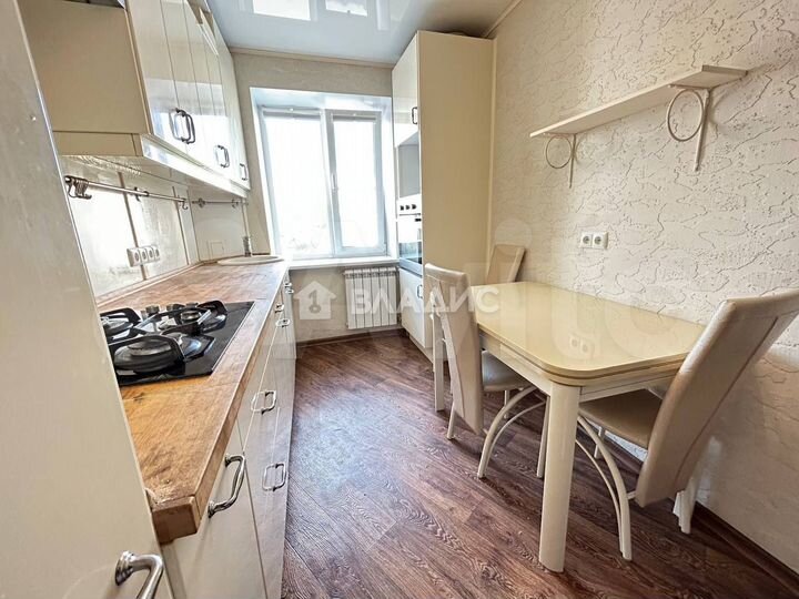 2-к. квартира, 49 м², 3/5 эт.