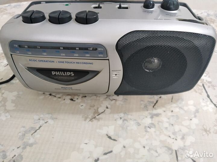 Магнитола Philips AQ 4150