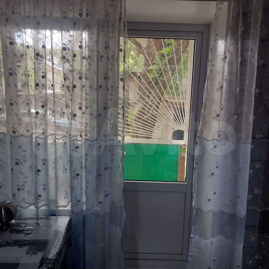 Комната 14 м² в 4-к., 1/5 эт.