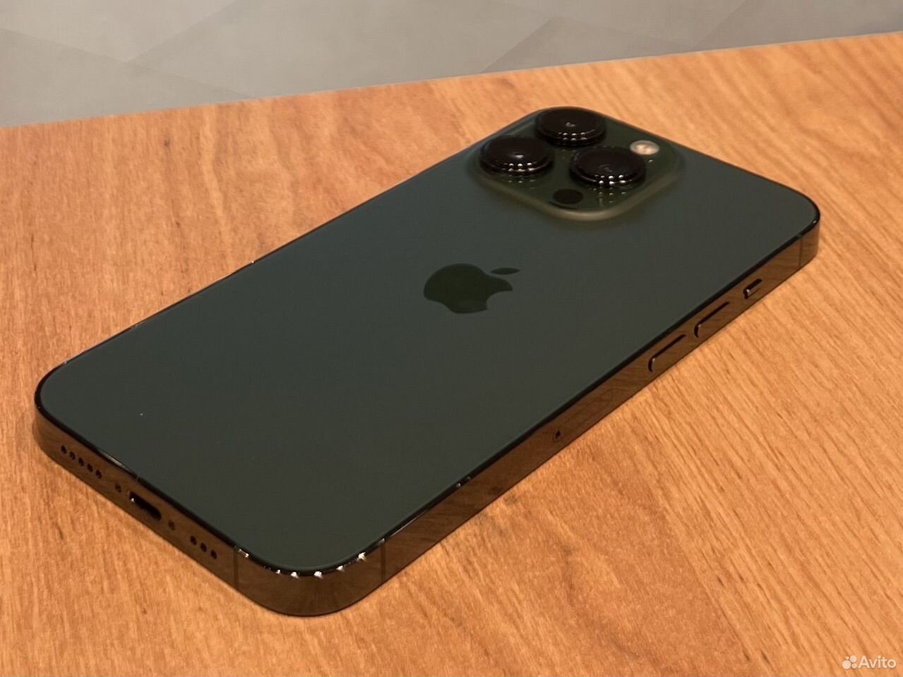 iPhone 13 Pro, 256 ГБ, SIM + eSIM