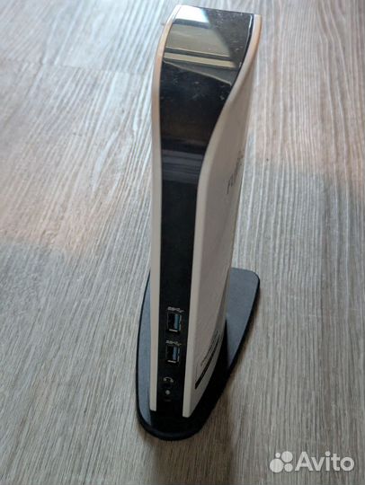 Fujitsu PR08 port replicator