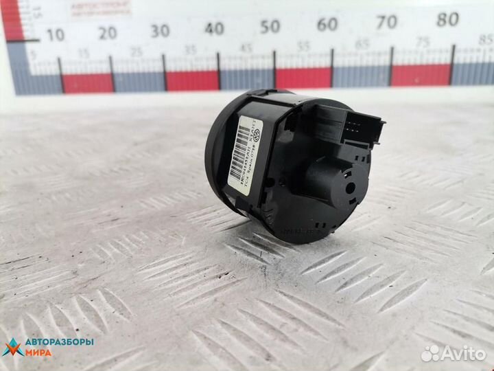 Переключатель света Volkswagen Golf 5 2008