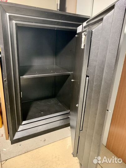 Сейф Кросс св 4 класс взломостойкий