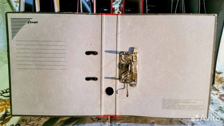 Папки скоросшиватели 8шт цена за все