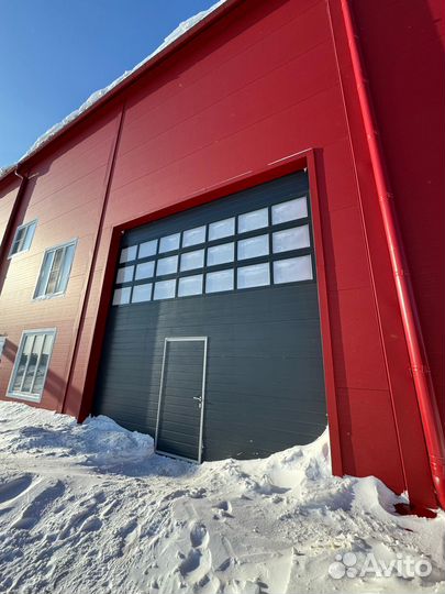 Промышленные секционные ворота