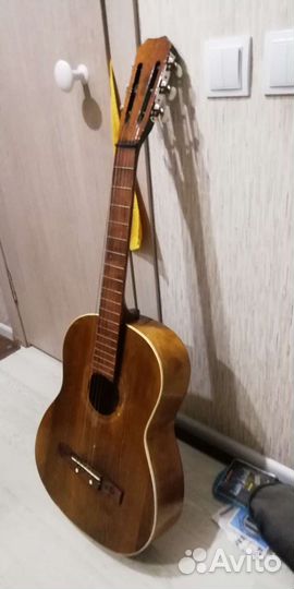 Классическая гитара бу