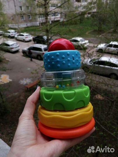 Пирамидка fisher price