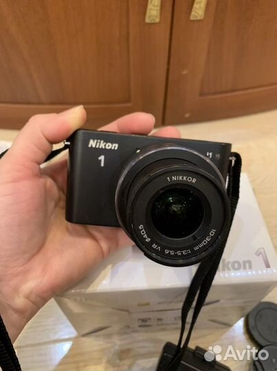Фотоаппарат nikon j1