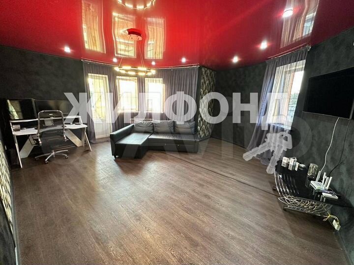 3-к. квартира, 106 м², 2/9 эт.